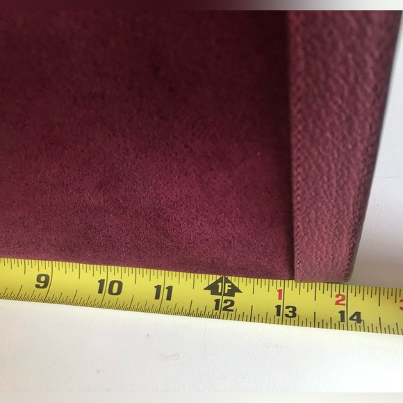 Authentic Gucci Diana Bamboo Burgundy Tote Bag - Picture 3 of 15